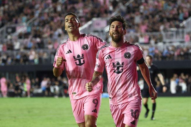 梅西领衔迈阿密剑指冠军