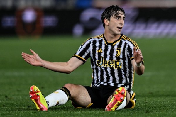 佩杜拉：尤文但愿留住米雷蒂，终止多家球队的探究，不肯进行探究